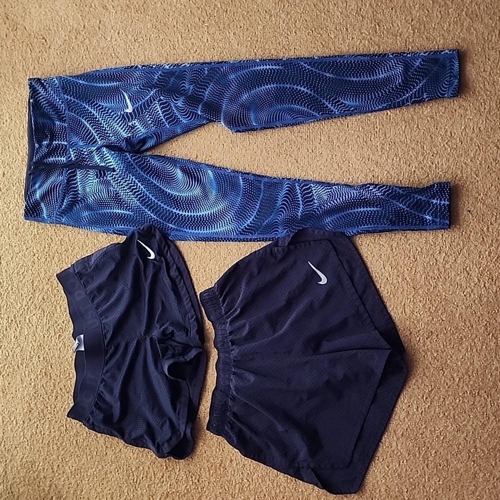 Nike Lot of 3 items - Women's Size XS